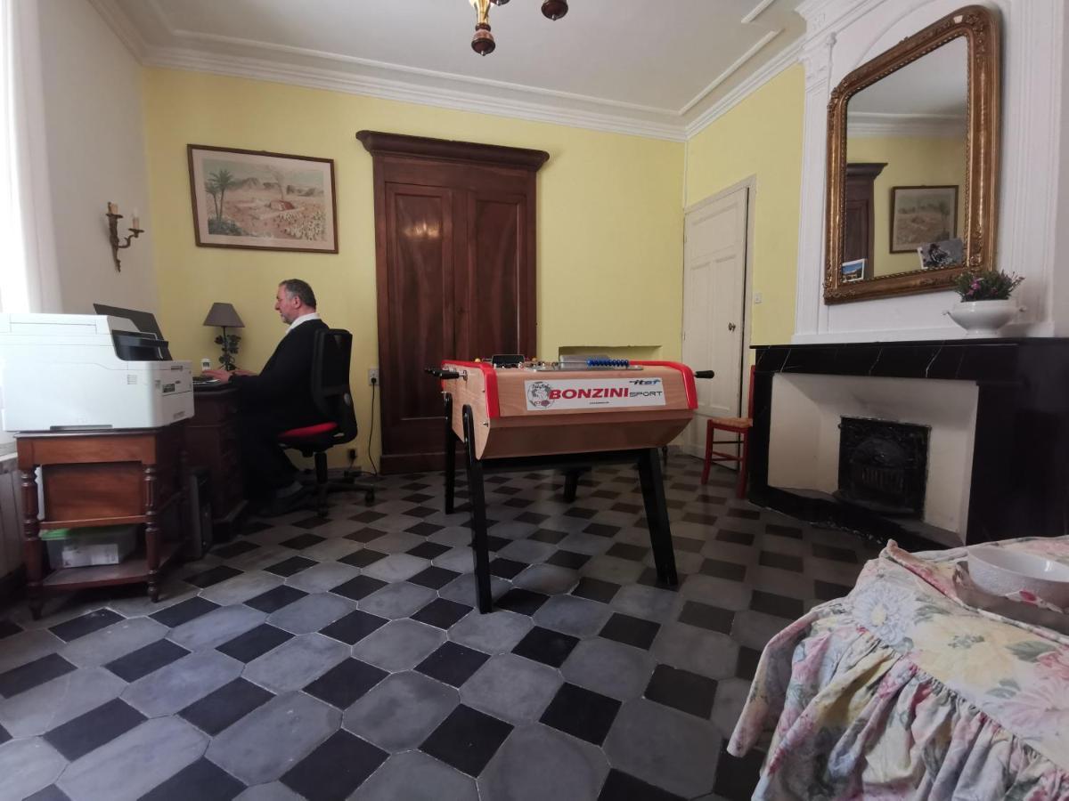 Willa La Taniere 16 Couchages Vergèze Zewnętrze zdjęcie