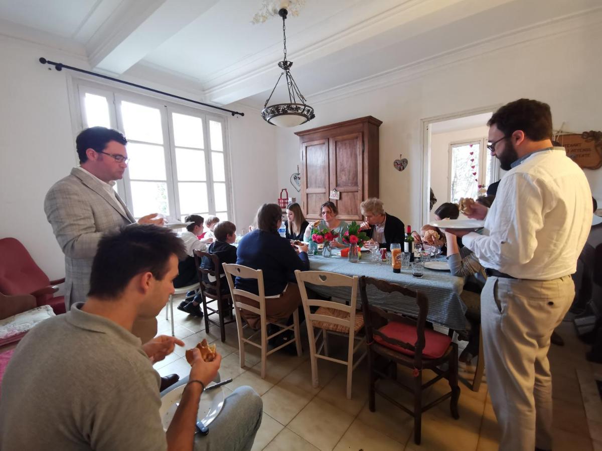 Willa La Taniere 16 Couchages Vergèze Zewnętrze zdjęcie